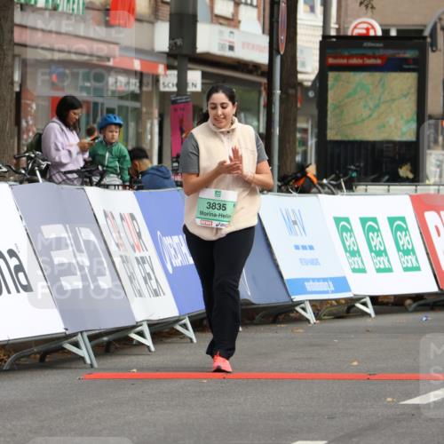 21.09.2025 - PSD Bank Halbmarathon Strokosch-Dieckow http://msf.ph/oto/8947137 21.09.2025 13:06:17 Ziel 3835 meine-sportfotos.de