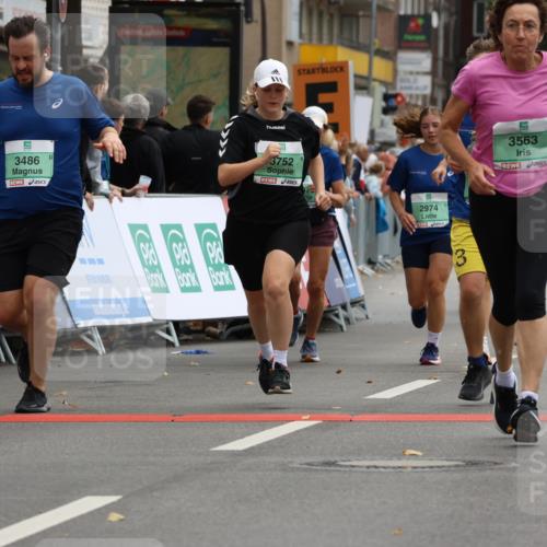 21.09.2025 - PSD Bank Halbmarathon Strokosch-Dieckow http://msf.ph/oto/8947142 21.09.2025 12:18:39 Ziel 1050, 1950, 2959, 2973, 2974, 3350, 3486, 3563, 3752, 3796 meine-sportfotos.de