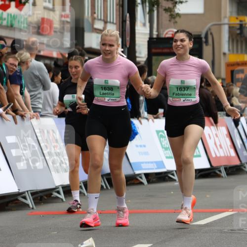 21.09.2025 - PSD Bank Halbmarathon Strokosch-Dieckow http://msf.ph/oto/8947163 21.09.2025 12:18:47 Ziel 1050, 1541, 1637, 1638, 1950, 2973, 2974, 3282, 3437, 3486, 3563, 3752, 3796 meine-sportfotos.de