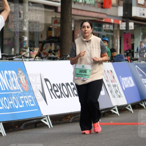 21.09.2025 - PSD Bank Halbmarathon Strokosch-Dieckow http://msf.ph/oto/8947175 21.09.2025 13:06:18 Ziel 3835 meine-sportfotos.de