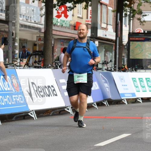 21.09.2025 - PSD Bank Halbmarathon Strokosch-Dieckow http://msf.ph/oto/8947211 21.09.2025 13:06:46 Ziel 3497, 3810, 3991 meine-sportfotos.de