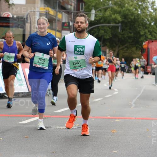 21.09.2025 - PSD Bank Halbmarathon Strokosch-Dieckow http://msf.ph/oto/8947235 21.09.2025 12:19:17 Ziel 1142, 2002, 2981, 3293, 3423, 3582, 3720, 3977 meine-sportfotos.de