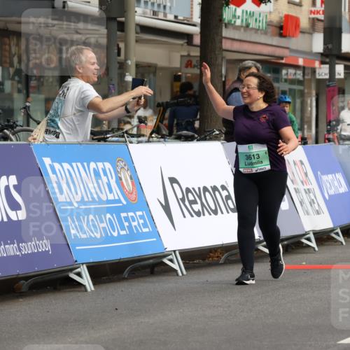 21.09.2025 - PSD Bank Halbmarathon Strokosch-Dieckow http://msf.ph/oto/8947253 21.09.2025 13:07:22 Ziel 3613, 3841 meine-sportfotos.de