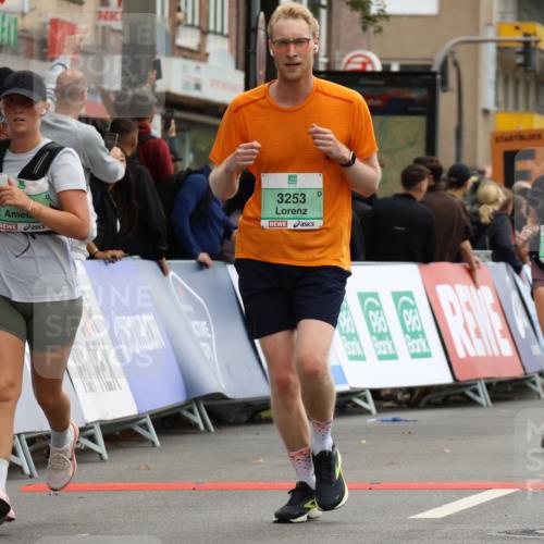 21.09.2025 - PSD Bank Halbmarathon Strokosch-Dieckow http://msf.ph/oto/8947274 21.09.2025 12:19:39 Ziel 1004, 2714, 2799, 3111, 3122, 3253, 3501, 3580 meine-sportfotos.de