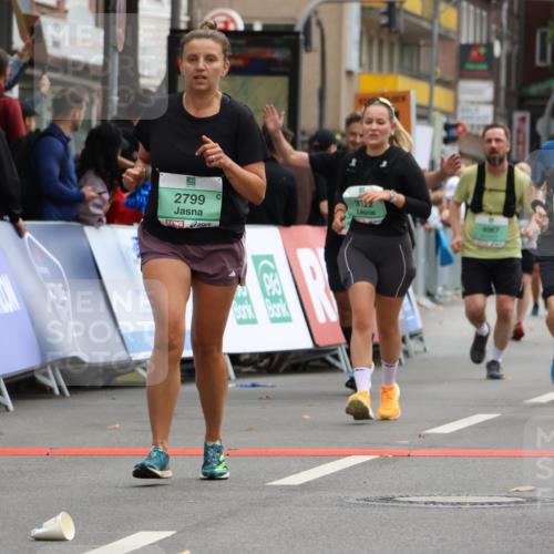 21.09.2025 - PSD Bank Halbmarathon Strokosch-Dieckow http://msf.ph/oto/8947279 21.09.2025 12:19:42 Ziel 1004, 2714, 2799, 3111, 3122, 3253, 3501, 3528, 3567, 3580, 3678, 4067 meine-sportfotos.de