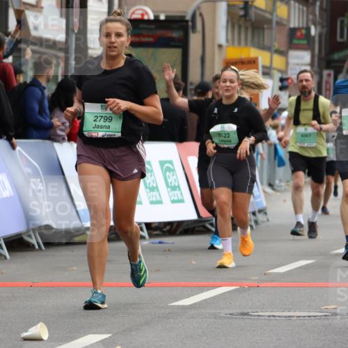 21.09.2025 - PSD Bank Halbmarathon Strokosch-Dieckow http://msf.ph/oto/8947283 21.09.2025 12:19:42 Ziel 1004, 2714, 2799, 3111, 3122, 3253, 3501, 3528, 3567, 3580, 3678, 4067 meine-sportfotos.de