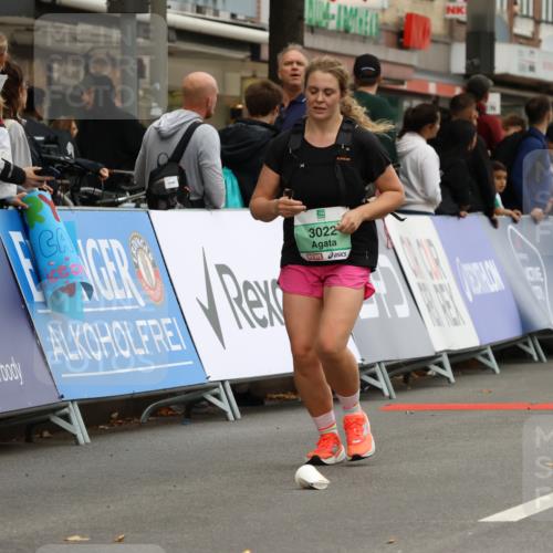 21.09.2025 - PSD Bank Halbmarathon Strokosch-Dieckow http://msf.ph/oto/8947324 21.09.2025 12:24:20 Ziel 1498, 1499, 3022, 3219, 3281, 3602 meine-sportfotos.de