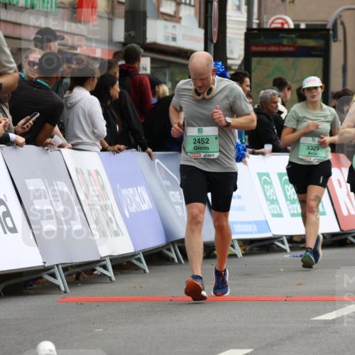 21.09.2025 - PSD Bank Halbmarathon Strokosch-Dieckow http://msf.ph/oto/8947329 21.09.2025 12:19:55 Ziel 1070, 1661, 2452, 2714, 3111, 3264, 3265, 3329, 3347, 3528, 3567, 3672, 3678, 4067 meine-sportfotos.de