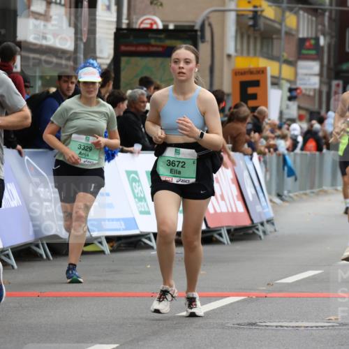 21.09.2025 - PSD Bank Halbmarathon Strokosch-Dieckow http://msf.ph/oto/8947336 21.09.2025 12:19:56 Ziel 1070, 1661, 2452, 3264, 3265, 3329, 3347, 3528, 3567, 3672, 3678, 4067 meine-sportfotos.de