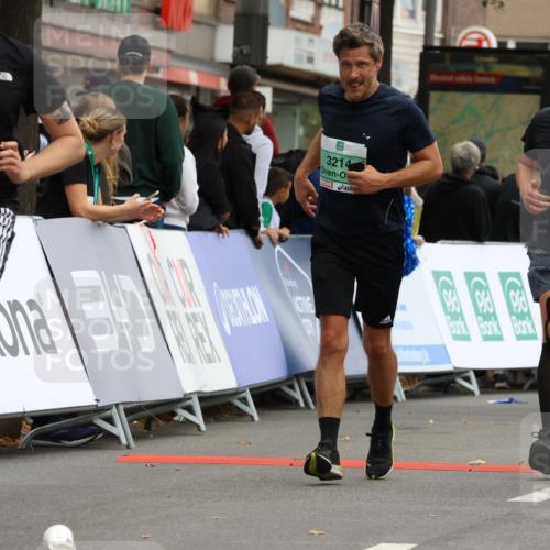 21.09.2025 - PSD Bank Halbmarathon Strokosch-Dieckow http://msf.ph/oto/8947342 21.09.2025 12:24:45 Ziel 2846, 3143, 3214, 3263, 3762 meine-sportfotos.de