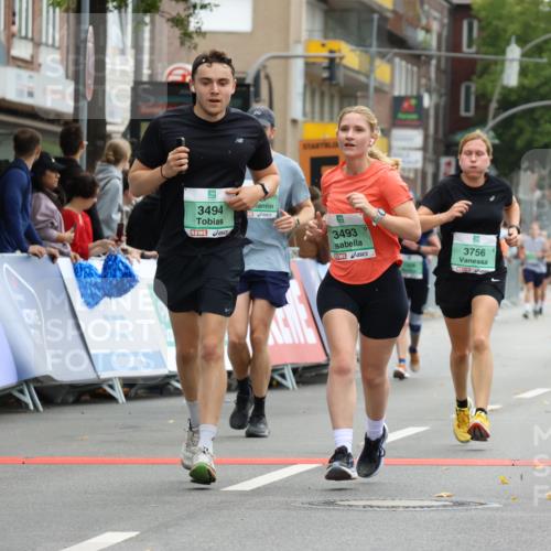 21.09.2025 - PSD Bank Halbmarathon Strokosch-Dieckow http://msf.ph/oto/8947388 21.09.2025 12:20:29 Ziel 1176, 1235, 2211, 3493, 3494, 3756 meine-sportfotos.de