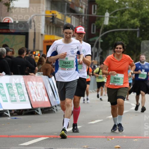 21.09.2025 - PSD Bank Halbmarathon Strokosch-Dieckow http://msf.ph/oto/8947408 21.09.2025 12:20:39 Ziel 1208, 1235, 1474, 1552, 3690, 3756 meine-sportfotos.de