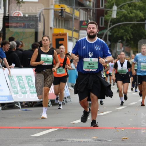 21.09.2025 - PSD Bank Halbmarathon Strokosch-Dieckow http://msf.ph/oto/8947416 21.09.2025 12:20:47 Ziel 1054, 1474, 1552, 1682, 3124, 3246, 3296, 3643, 3690 meine-sportfotos.de