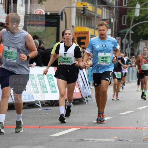 21.09.2025 - PSD Bank Halbmarathon Strokosch-Dieckow http://msf.ph/oto/8947426 21.09.2025 12:20:52 Ziel 1054, 1682, 3124, 3246, 3296, 3643, 3681 meine-sportfotos.de