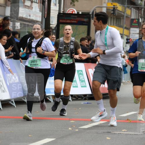 21.09.2025 - PSD Bank Halbmarathon Strokosch-Dieckow http://msf.ph/oto/8947498 21.09.2025 12:25:57 Ziel 2975, 3227, 3258, 3429, 3504, 3631, 3829 meine-sportfotos.de