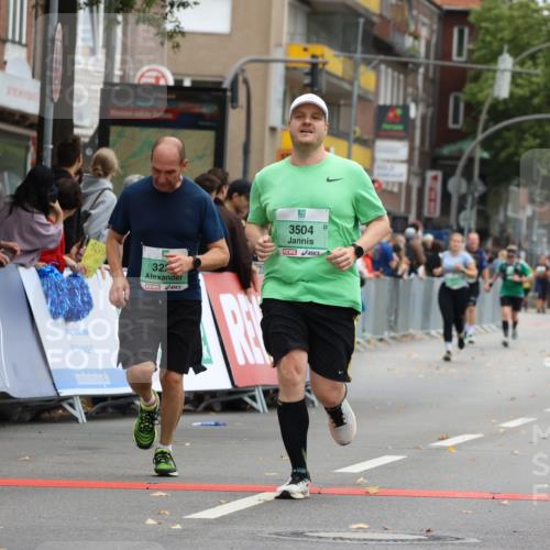 21.09.2025 - PSD Bank Halbmarathon Strokosch-Dieckow http://msf.ph/oto/8947509 21.09.2025 12:26:02 Ziel 2975, 3227, 3258, 3429, 3504, 3631 meine-sportfotos.de