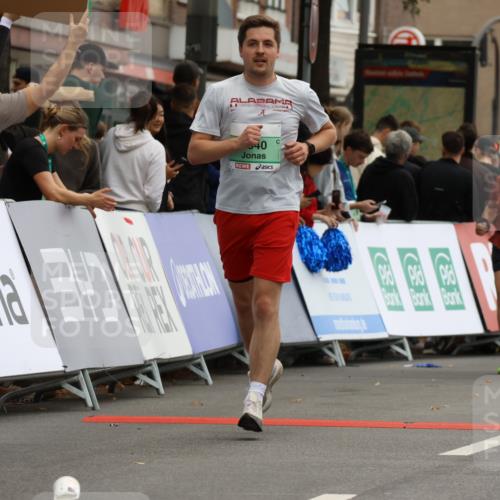 21.09.2025 - PSD Bank Halbmarathon Strokosch-Dieckow http://msf.ph/oto/8947531 21.09.2025 12:21:27 Ziel 2840, 2887, 2905, 3333, 3460, 3980 meine-sportfotos.de