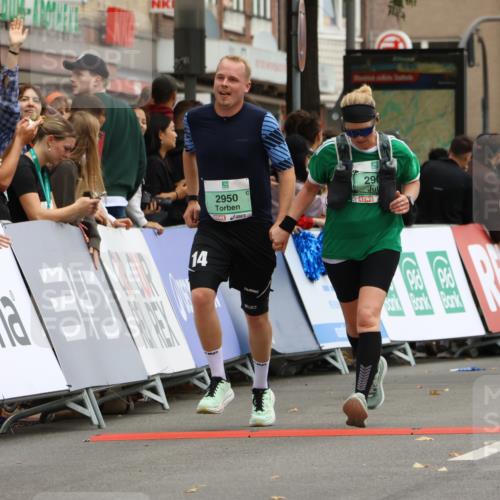 21.09.2025 - PSD Bank Halbmarathon Strokosch-Dieckow http://msf.ph/oto/8947540 21.09.2025 12:26:22 Ziel 2900, 2950, 3611 meine-sportfotos.de