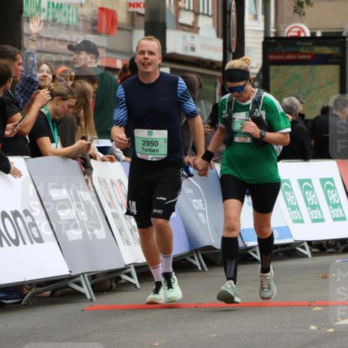 21.09.2025 - PSD Bank Halbmarathon Strokosch-Dieckow http://msf.ph/oto/8947549 21.09.2025 12:26:22 Ziel 2900, 2950, 3611 meine-sportfotos.de