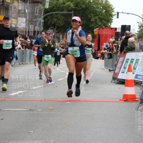 21.09.2025 - PSD Bank Halbmarathon Strokosch-Dieckow http://msf.ph/oto/8947556 21.09.2025 12:21:39 Ziel 1214, 2905, 3409, 3679, 3694 meine-sportfotos.de