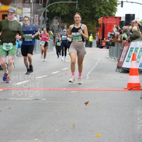 21.09.2025 - PSD Bank Halbmarathon Strokosch-Dieckow http://msf.ph/oto/8947558 21.09.2025 12:21:43 Ziel 1214, 1551, 3409, 3679, 3694 meine-sportfotos.de