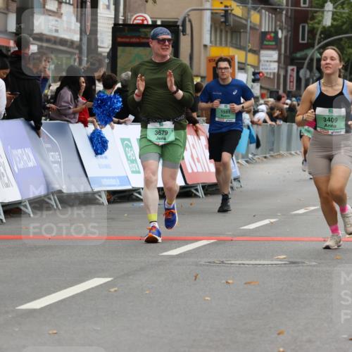 21.09.2025 - PSD Bank Halbmarathon Strokosch-Dieckow http://msf.ph/oto/8947566 21.09.2025 12:21:44 Ziel 1214, 1551, 3409, 3679, 3694 meine-sportfotos.de