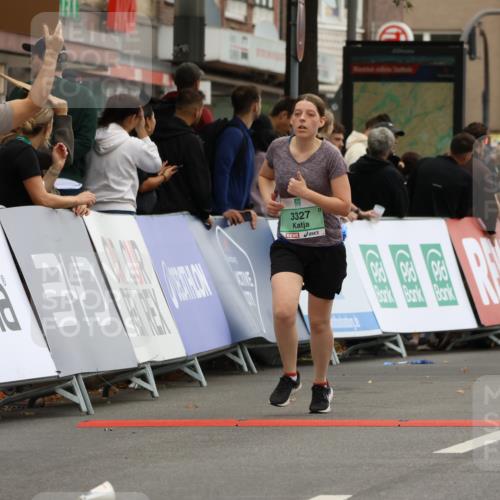 21.09.2025 - PSD Bank Halbmarathon Strokosch-Dieckow http://msf.ph/oto/8947590 21.09.2025 12:22:00 Ziel 2560, 3327, 3562, 3629, 3890, 4030 meine-sportfotos.de
