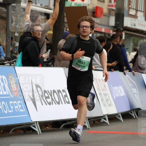 21.09.2025 - PSD Bank Halbmarathon Strokosch-Dieckow http://msf.ph/oto/8947640 21.09.2025 12:22:38 Ziel 1148, 1149, 3430, 3621, 3754, 4008 meine-sportfotos.de