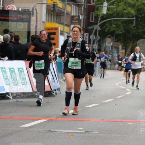 21.09.2025 - PSD Bank Halbmarathon Strokosch-Dieckow http://msf.ph/oto/8947673 21.09.2025 12:22:44 Ziel 1148, 1149, 3383, 3430, 3535, 3621, 3683, 3754, 4008 meine-sportfotos.de