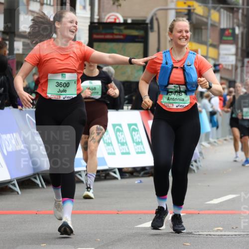 21.09.2025 - PSD Bank Halbmarathon Strokosch-Dieckow http://msf.ph/oto/8947754 21.09.2025 12:28:08 Ziel 1677, 3478, 3481, 3507, 3600, 3615, 3658 meine-sportfotos.de