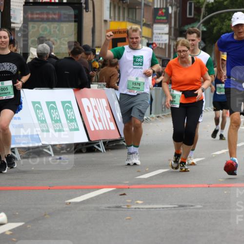 21.09.2025 - PSD Bank Halbmarathon Strokosch-Dieckow http://msf.ph/oto/8947807 21.09.2025 12:23:55 Ziel 1005, 1163, 1166, 1380, 1575, 1576, 2250, 2729, 2810, 2827, 3138, 3240, 3359, 3616 meine-sportfotos.de