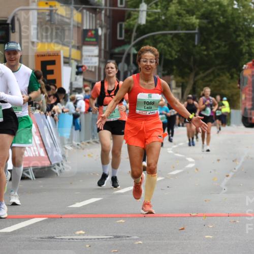 21.09.2025 - PSD Bank Halbmarathon Strokosch-Dieckow http://msf.ph/oto/8947839 21.09.2025 12:28:45 Ziel 1065, 1573, 3239, 3684, 3685 meine-sportfotos.de