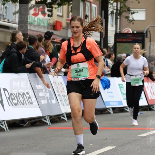 21.09.2025 - PSD Bank Halbmarathon Strokosch-Dieckow http://msf.ph/oto/8947850 21.09.2025 12:28:51 Ziel 1065, 1573, 3239, 3684, 3685 meine-sportfotos.de