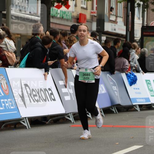 21.09.2025 - PSD Bank Halbmarathon Strokosch-Dieckow http://msf.ph/oto/8947852 21.09.2025 12:28:52 Ziel 1065, 1573, 3239, 3684, 3685 meine-sportfotos.de