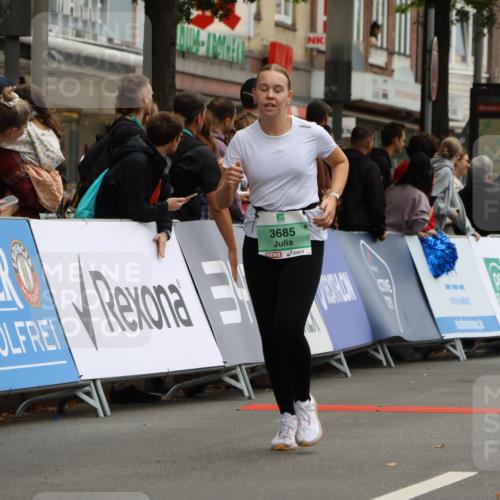 21.09.2025 - PSD Bank Halbmarathon Strokosch-Dieckow http://msf.ph/oto/8947853 21.09.2025 12:28:52 Ziel 1065, 1573, 3239, 3684, 3685 meine-sportfotos.de