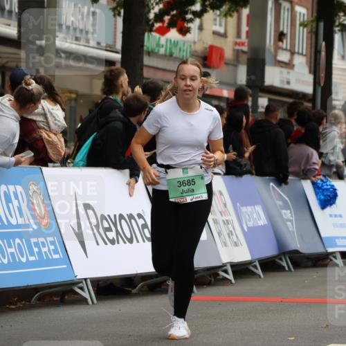 21.09.2025 - PSD Bank Halbmarathon Strokosch-Dieckow http://msf.ph/oto/8947857 21.09.2025 12:28:53 Ziel 1065, 1573, 3239, 3633, 3684, 3685 meine-sportfotos.de