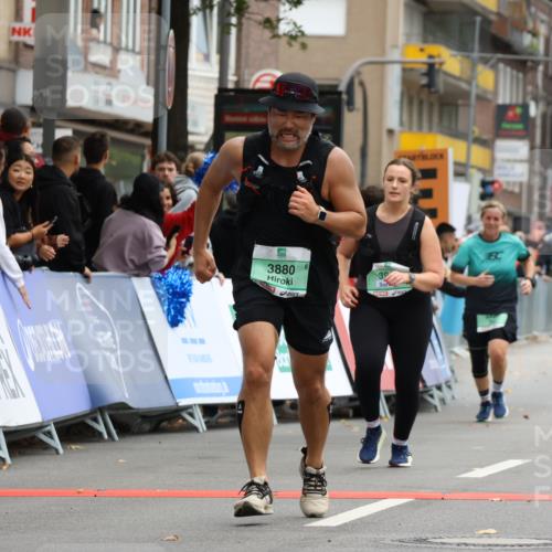 21.09.2025 - PSD Bank Halbmarathon Strokosch-Dieckow http://msf.ph/oto/8947876 21.09.2025 12:29:09 Ziel 1652, 3426, 3527, 3633, 3880, 3981 meine-sportfotos.de