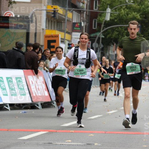 21.09.2025 - PSD Bank Halbmarathon Strokosch-Dieckow http://msf.ph/oto/8947894 21.09.2025 12:29:23 Ziel 1389, 1766, 3012, 3426, 3606, 3779, 3783 meine-sportfotos.de