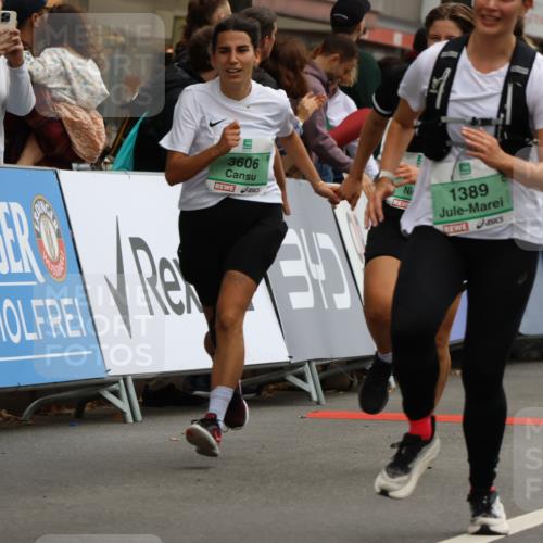 21.09.2025 - PSD Bank Halbmarathon Strokosch-Dieckow http://msf.ph/oto/8947898 21.09.2025 12:29:27 Ziel 1389, 1766, 2845, 3012, 3606, 3779, 3783 meine-sportfotos.de