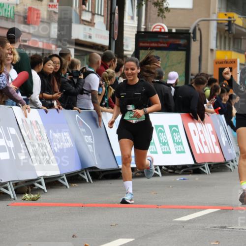 21.09.2025 - PSD Bank Halbmarathon Strokosch-Dieckow http://msf.ph/oto/8947976 21.09.2025 12:30:46 Ziel 2948, 3470, 3884 meine-sportfotos.de