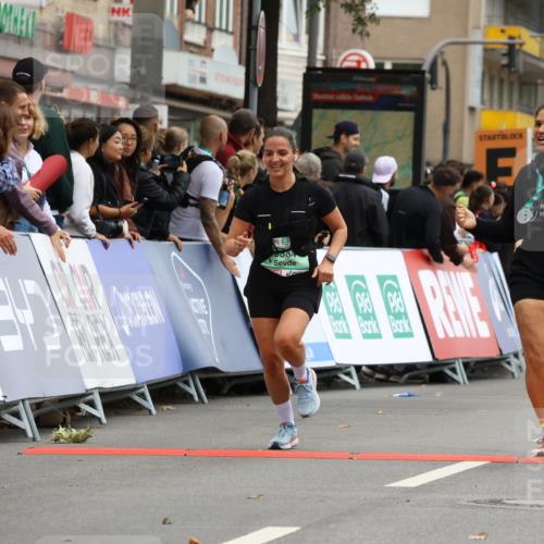 21.09.2025 - PSD Bank Halbmarathon Strokosch-Dieckow http://msf.ph/oto/8947978 21.09.2025 12:30:46 Ziel 2948, 3470, 3884 meine-sportfotos.de