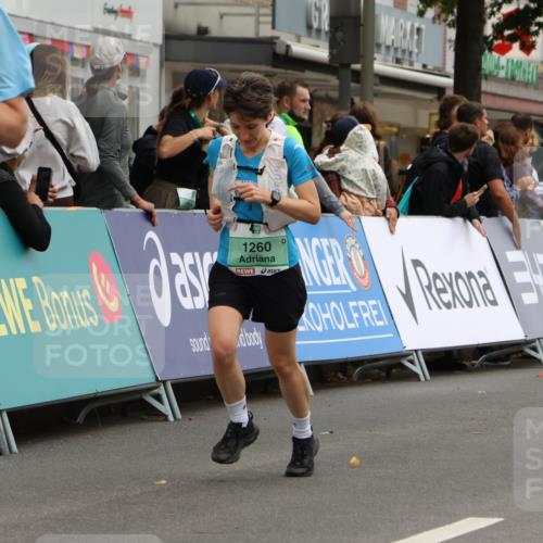 21.09.2025 - PSD Bank Halbmarathon Strokosch-Dieckow http://msf.ph/oto/8948061 21.09.2025 12:32:18 Ziel 1260, 3978 meine-sportfotos.de