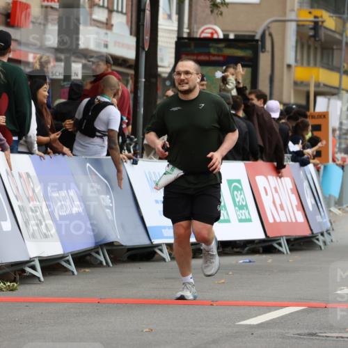 21.09.2025 - PSD Bank Halbmarathon Strokosch-Dieckow http://msf.ph/oto/8948076 21.09.2025 12:32:43 Ziel 3379, 3532, 3660 meine-sportfotos.de