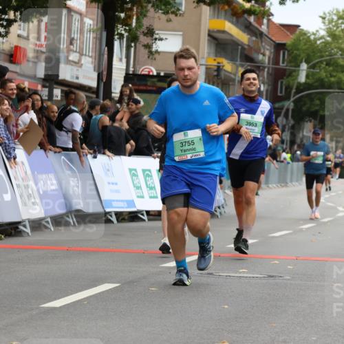 21.09.2025 - PSD Bank Halbmarathon Strokosch-Dieckow http://msf.ph/oto/8948134 21.09.2025 12:34:18 Ziel 1464, 3435, 3755, 3953 meine-sportfotos.de