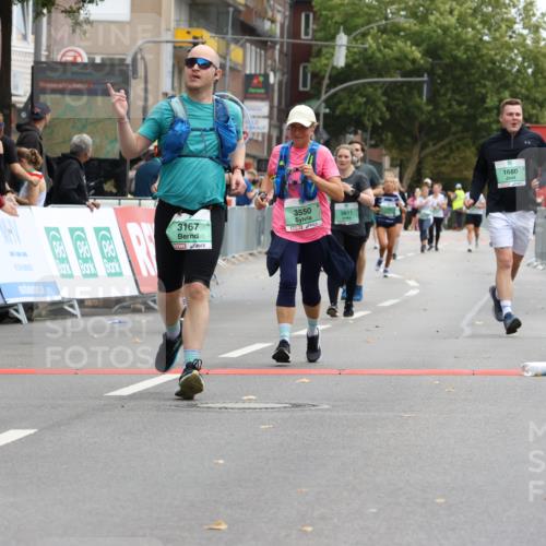 21.09.2025 - PSD Bank Halbmarathon Strokosch-Dieckow http://msf.ph/oto/8948156 21.09.2025 12:34:56 Ziel 1108, 1680, 3167, 3550, 3561, 3802, 3811 meine-sportfotos.de