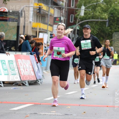21.09.2025 - PSD Bank Halbmarathon Strokosch-Dieckow http://msf.ph/oto/8948189 21.09.2025 12:35:35 Ziel 1697, 2524, 3404, 3788 meine-sportfotos.de