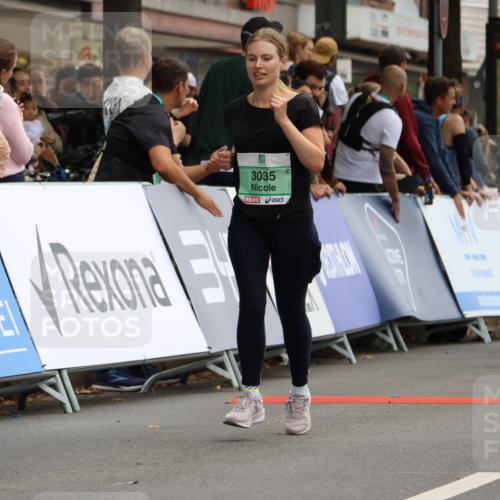 21.09.2025 - PSD Bank Halbmarathon Strokosch-Dieckow http://msf.ph/oto/8948239 21.09.2025 12:36:44 Ziel 2802, 2807, 3035, 3125, 3656, 3721 meine-sportfotos.de