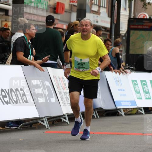 21.09.2025 - PSD Bank Halbmarathon Strokosch-Dieckow http://msf.ph/oto/8948265 21.09.2025 12:37:03 Ziel 1168, 3207 meine-sportfotos.de