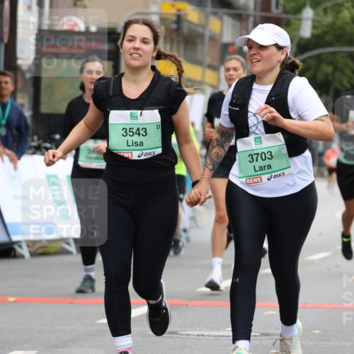 21.09.2025 - PSD Bank Halbmarathon Strokosch-Dieckow http://msf.ph/oto/8948323 21.09.2025 12:38:08 Ziel 1156, 3211, 3212, 3233, 3487, 3543, 3703, 3799, 3818, 3865, 3905 meine-sportfotos.de