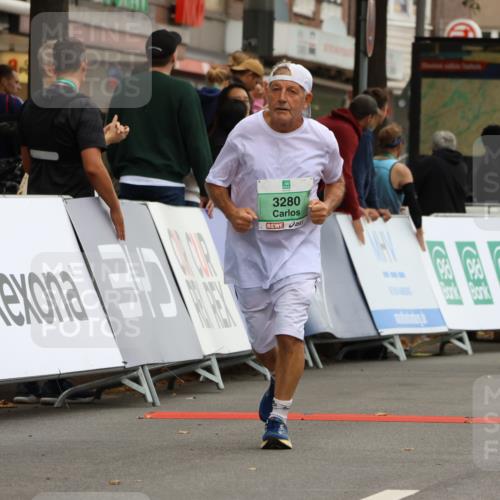 21.09.2025 - PSD Bank Halbmarathon Strokosch-Dieckow http://msf.ph/oto/8948346 21.09.2025 12:38:58 Ziel 3197, 3238, 3280, 3365 meine-sportfotos.de